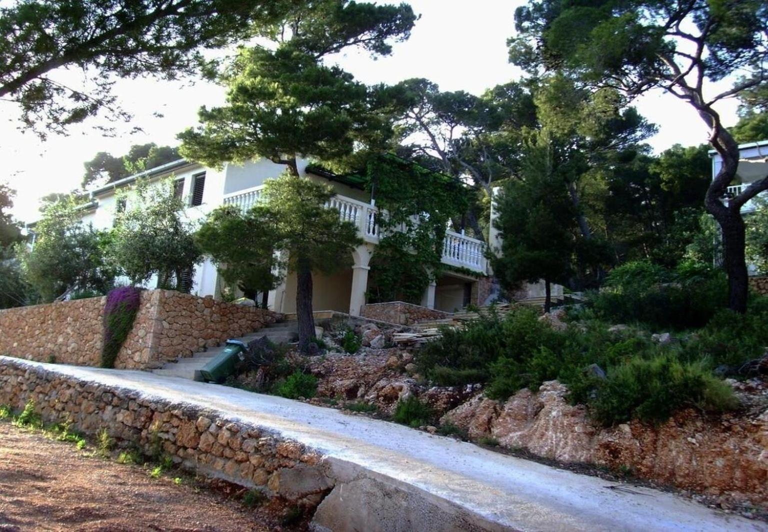 Apartments Var - With Nice Garden سفيتا نيدلجا المظهر الخارجي الصورة